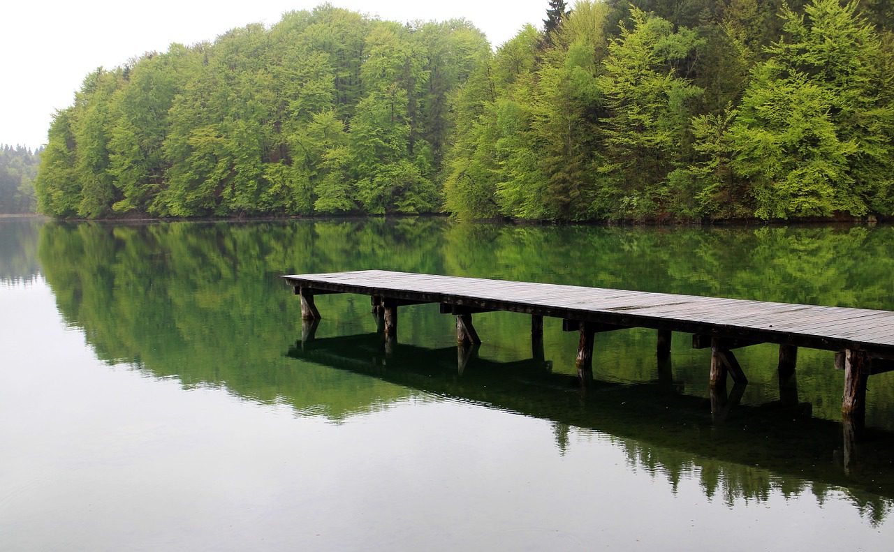 dock, lake, quiet, still, silence.